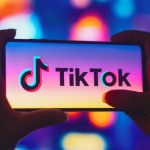 TikTok شروع به مسدود کردن پیوندها به صفحات فروشگاه برنامه از بایوس سازندگان می کند