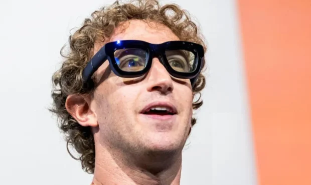 متا عرضه عینک واقعیت ترکیبی پیشرفته را عقب انداخت متا عرضه عینک واقعیت ترکیبی پیشرفته را عقب انداخت